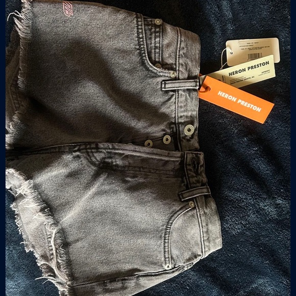 heron preston shorts